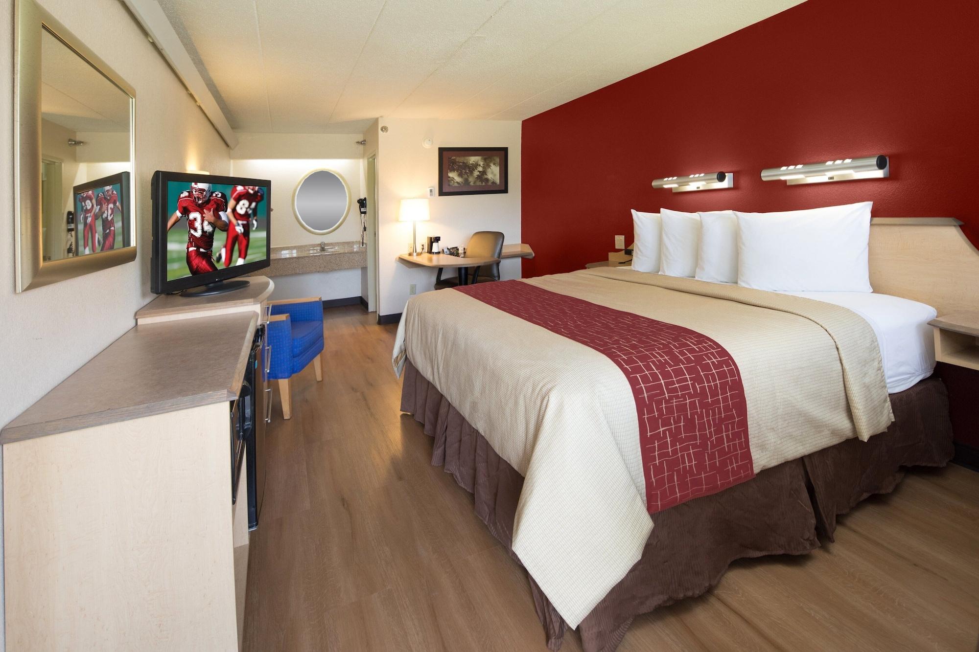 Red Roof Inn Cincinnati Northeast - בלו אש מראה חיצוני תמונה