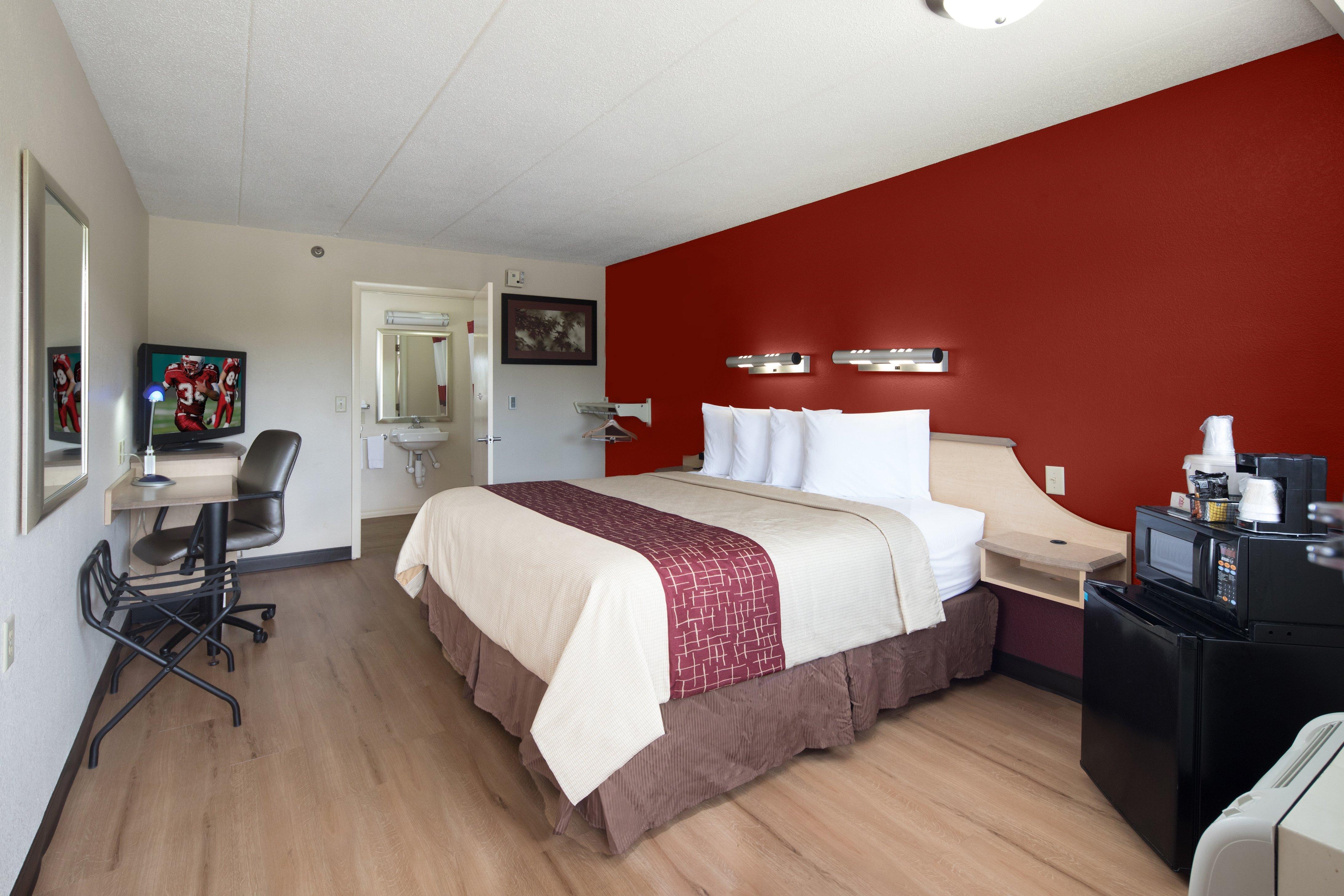 Red Roof Inn Cincinnati Northeast - בלו אש מראה חיצוני תמונה
