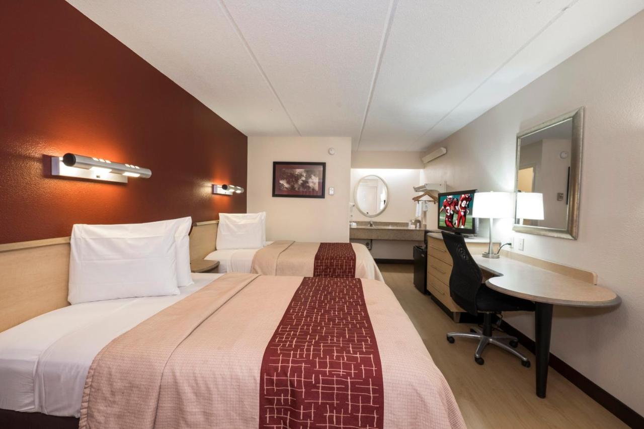 Red Roof Inn Cincinnati Northeast - בלו אש מראה חיצוני תמונה