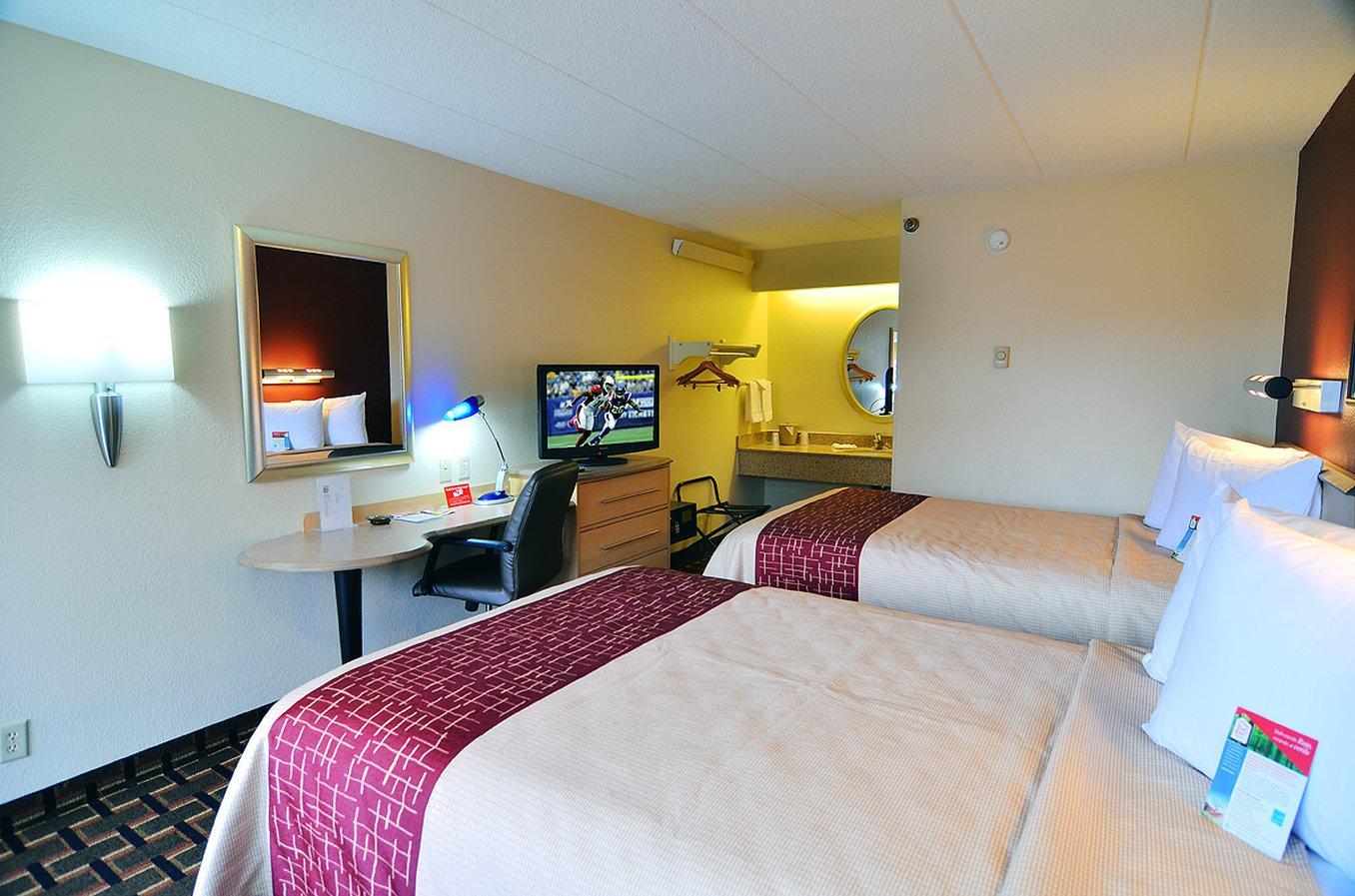 Red Roof Inn Cincinnati Northeast - בלו אש מראה חיצוני תמונה