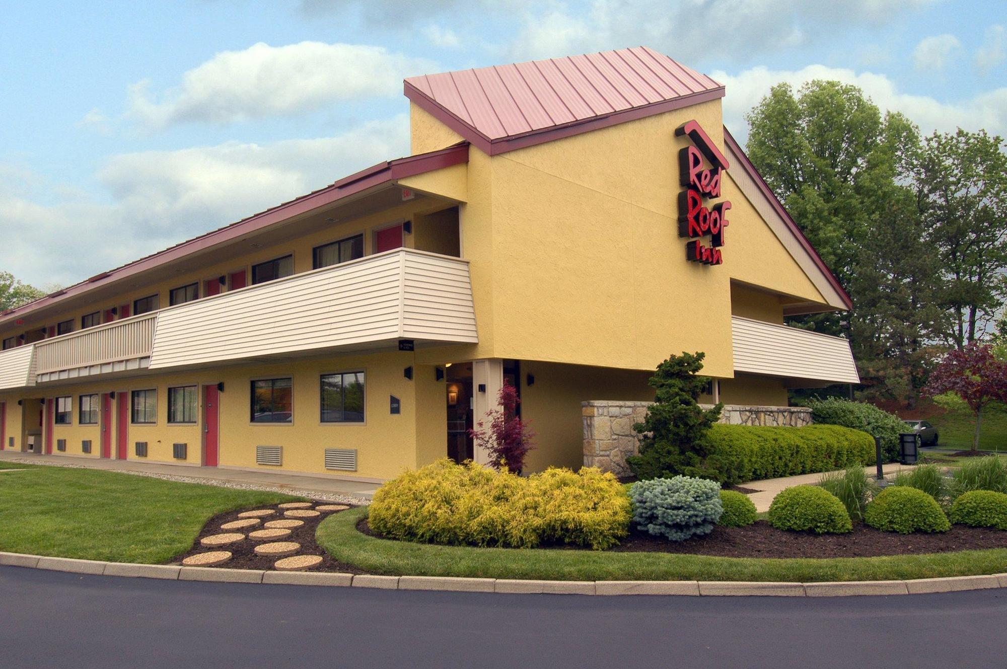 Red Roof Inn Cincinnati Northeast - בלו אש מראה חיצוני תמונה
