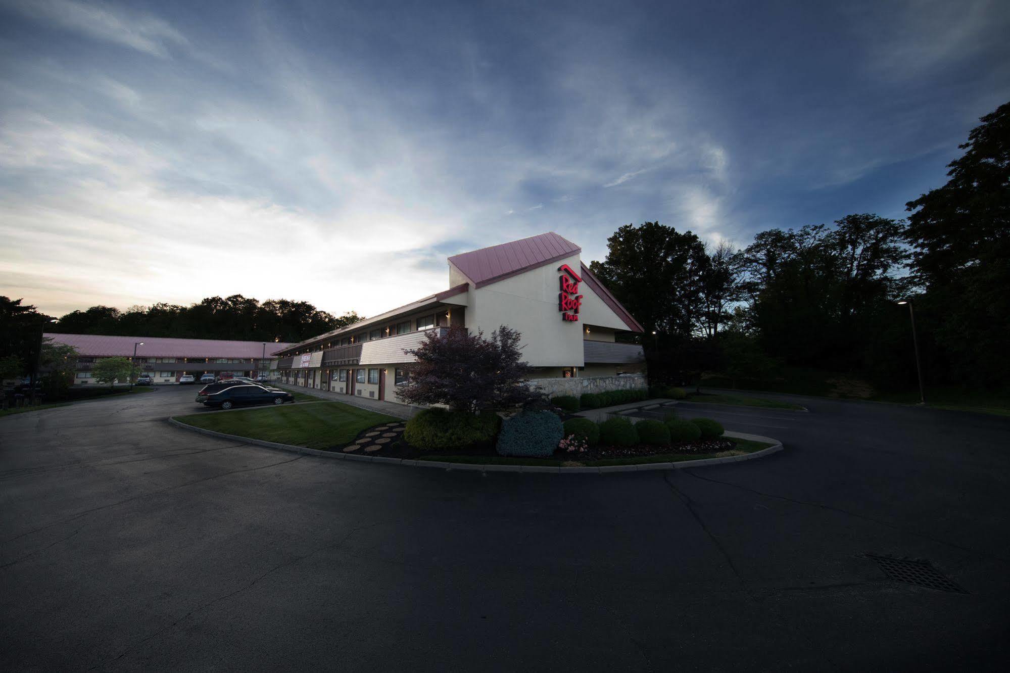Red Roof Inn Cincinnati Northeast - בלו אש מראה חיצוני תמונה