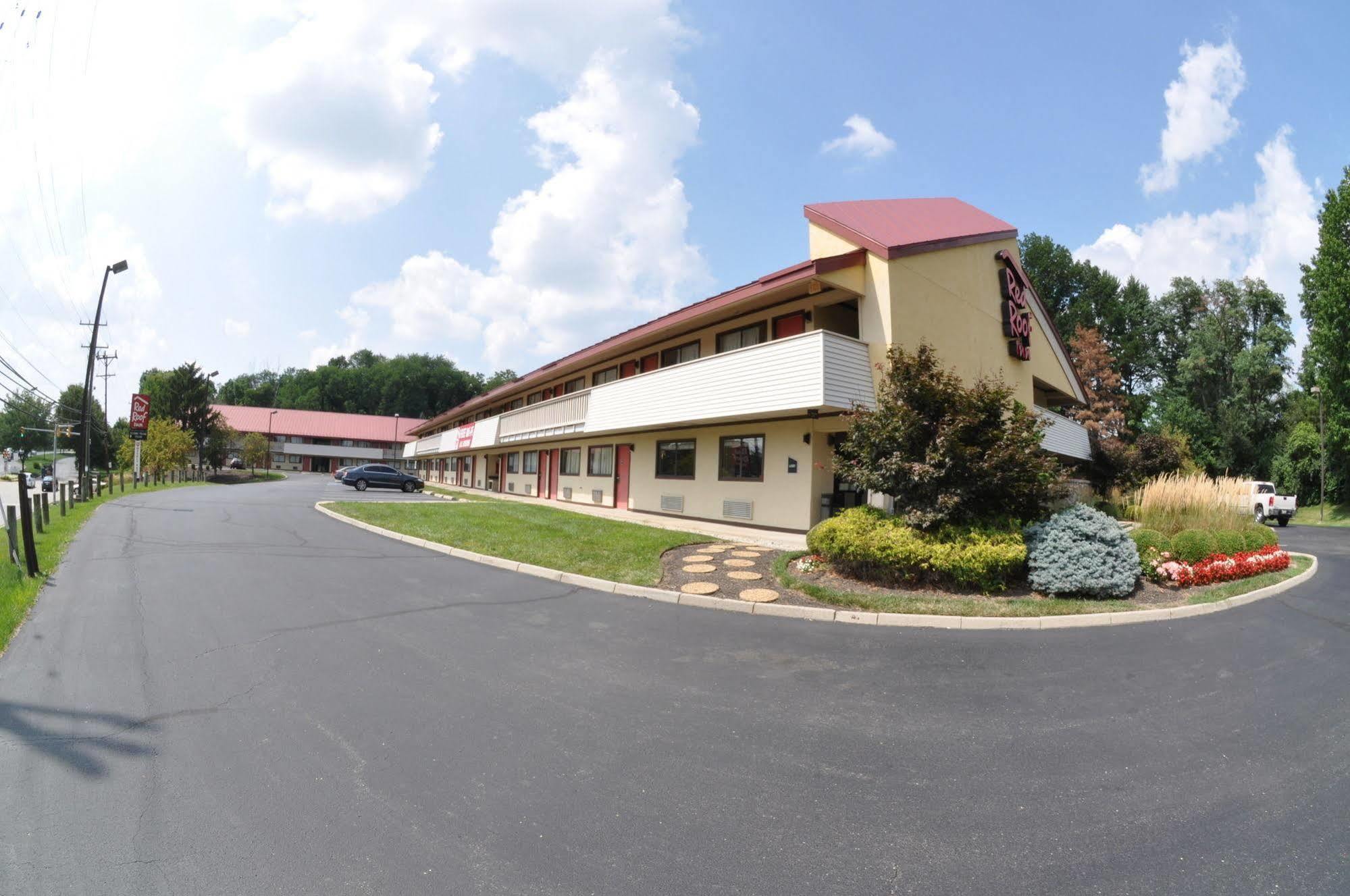 Red Roof Inn Cincinnati Northeast - בלו אש מראה חיצוני תמונה
